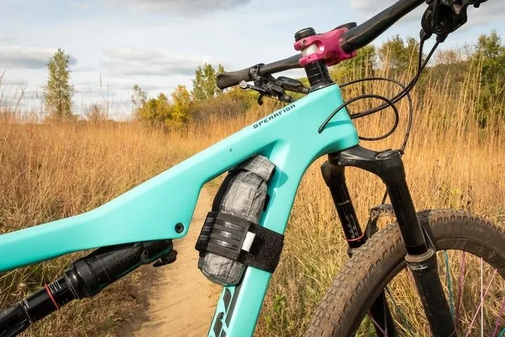 B-RAD TekLite Roll-Top Bag 0.6L