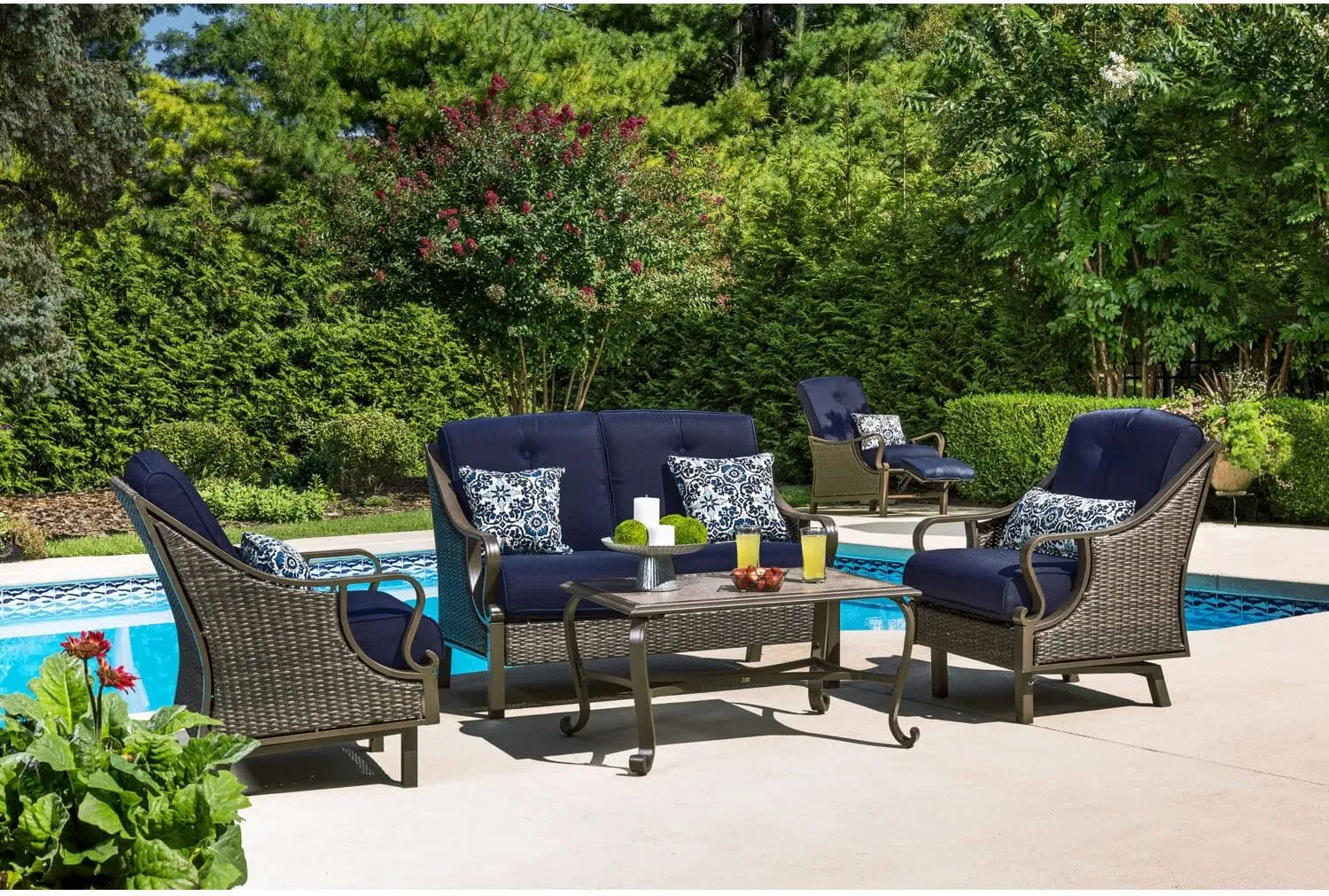 Cambridge Patio Navy Blue Saratoga Hand-Woven Wicker 4-Piece Chat Set | Outdoor Luxury Seating | UV Protected Cushions | Weather and Rust Resistant SARATO4PC-NVY