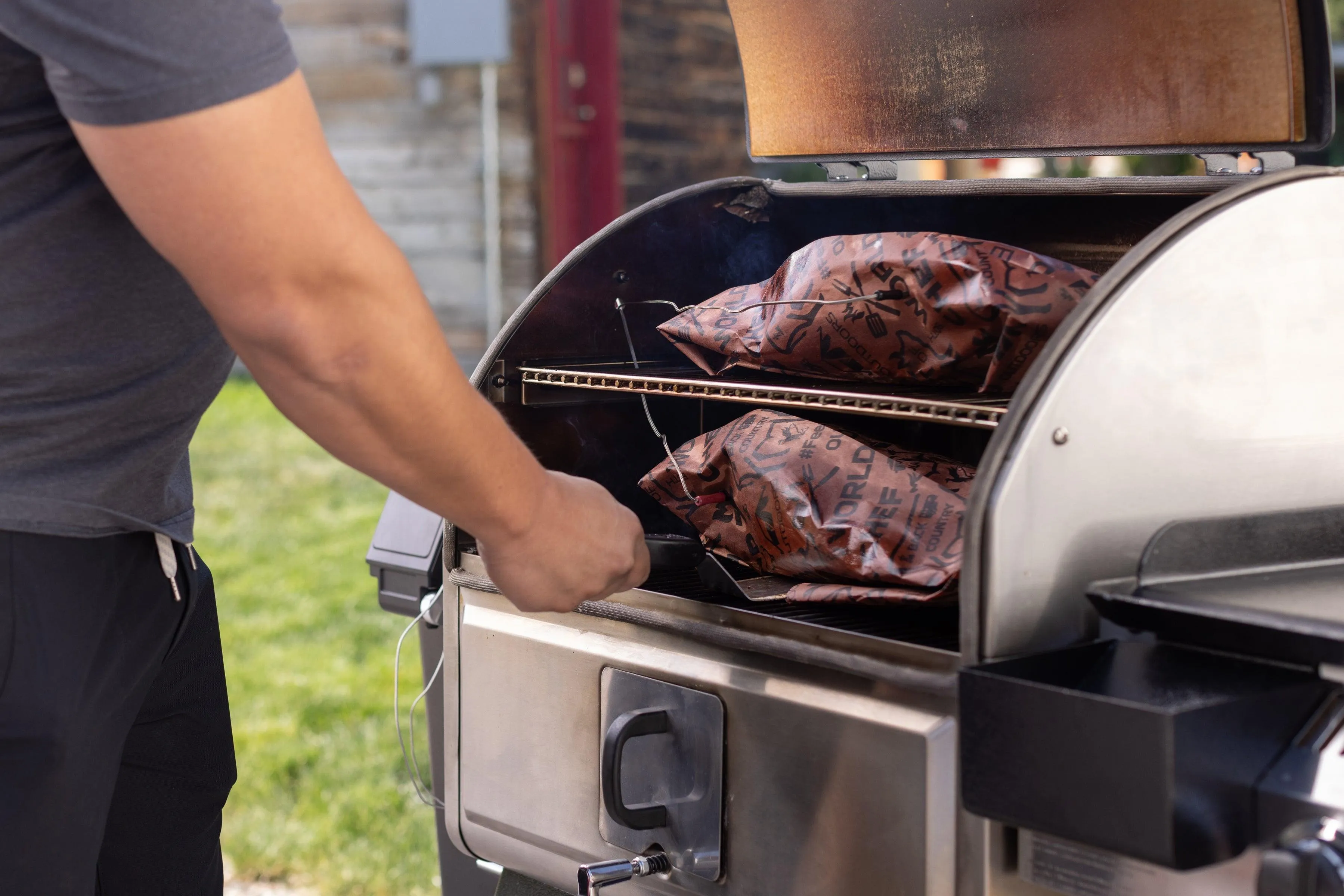Camp Chef Woodwind Pro 36 with Sidekick