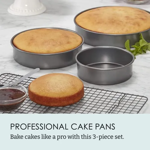 Chicago Metallic 3-Piece Cake Pan Set