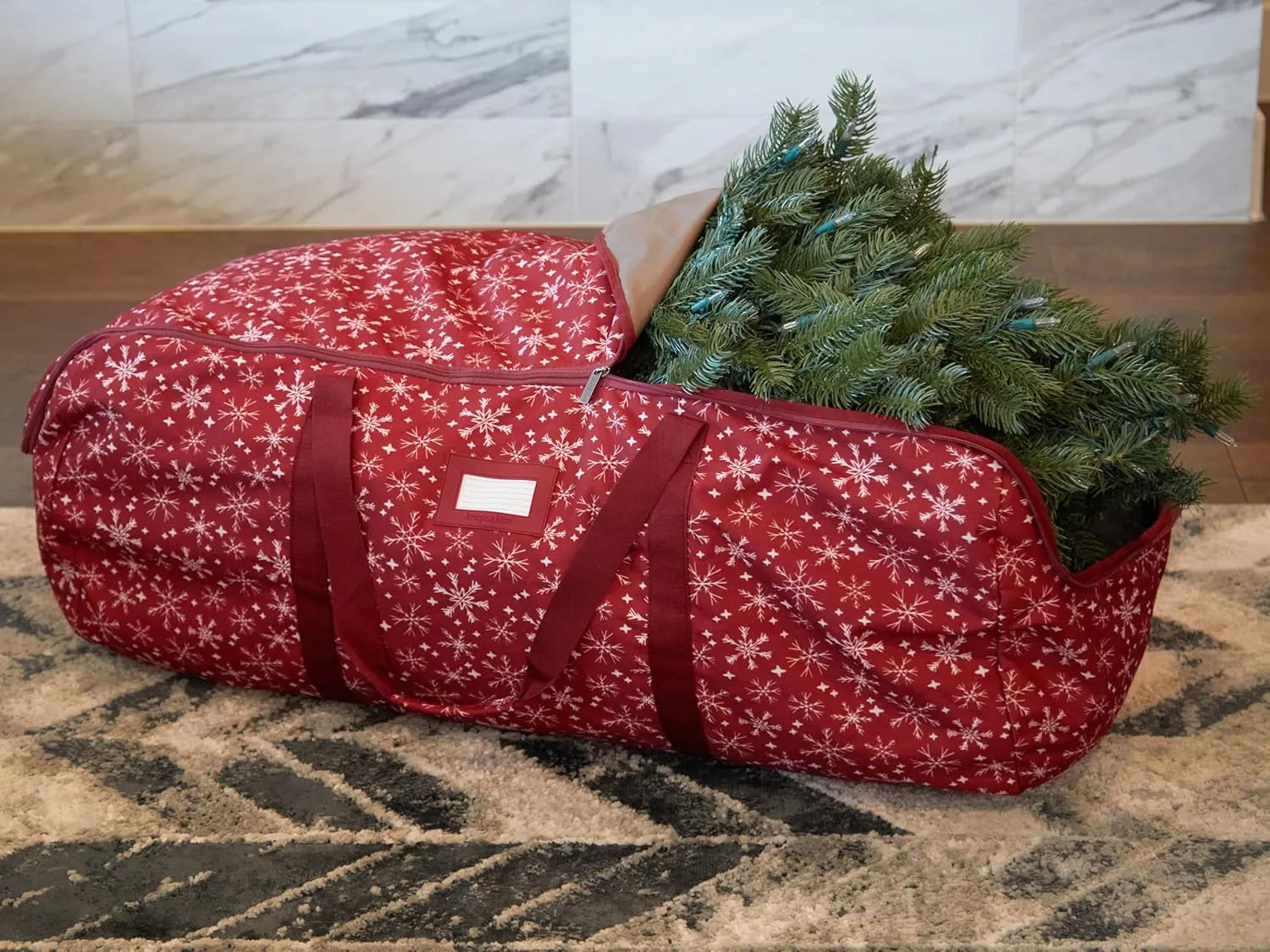 Covermates Keepsakes Garland Duffle Bag – Durable Polyester, Reinforced Handles, Fits up to 25 Foot Garland Depending on Thickness - Holiday Storage, Red Snowflake