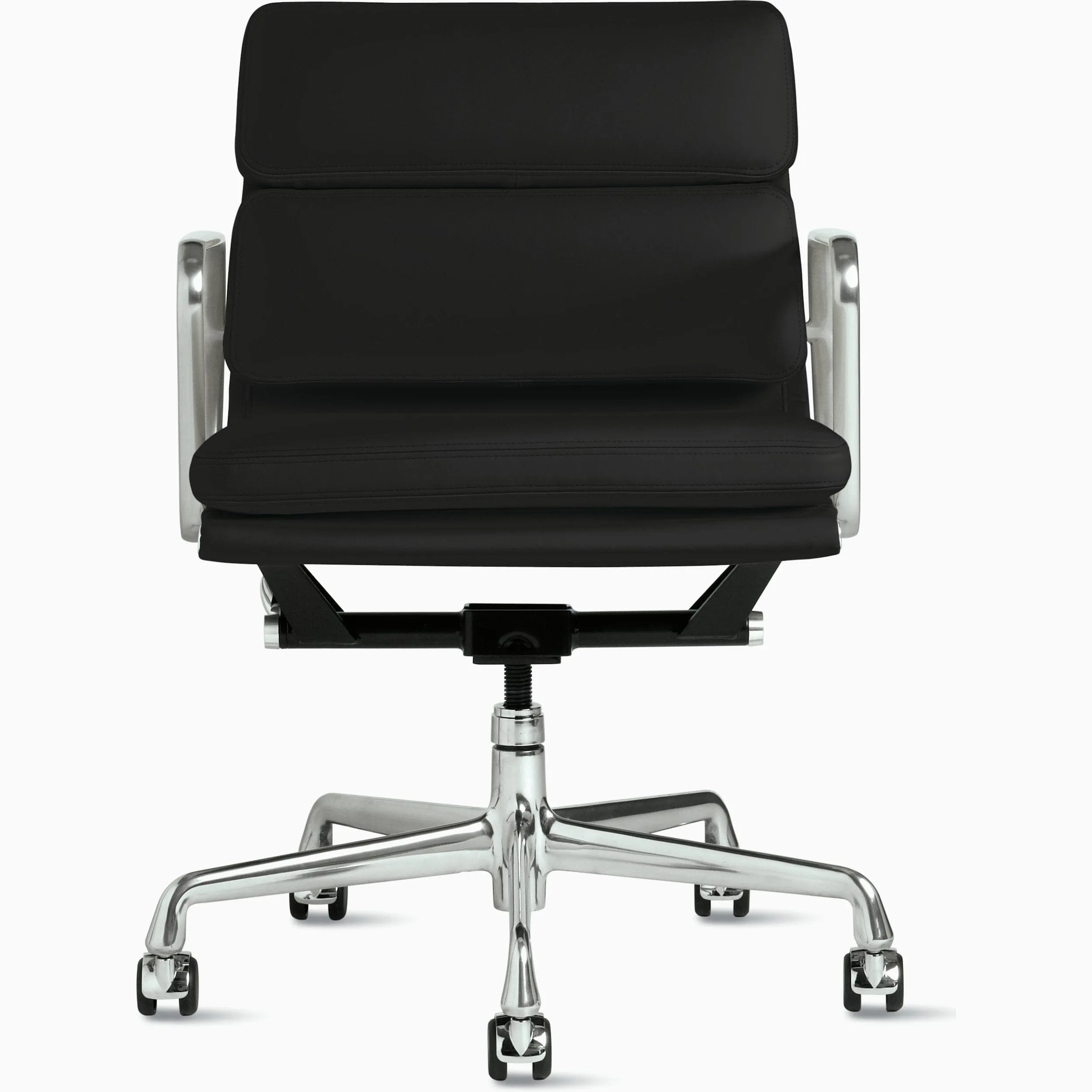 Eames Soft Pad Management Chair