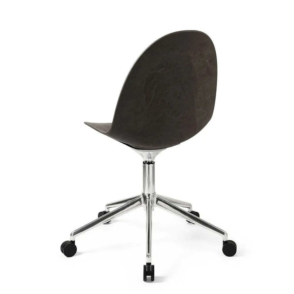 Eternity Swivel Chair with Casters by Mater