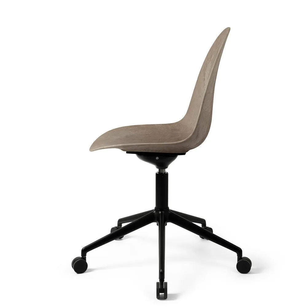 Eternity Swivel Chair with Casters by Mater