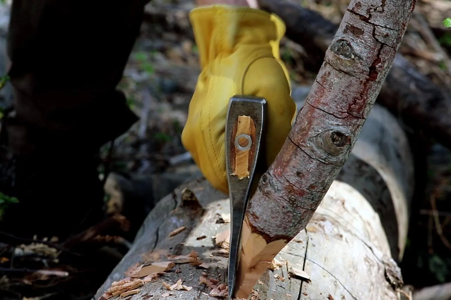 Helko Werk Germany Traditional Rheinland Pack Axe - Made in Germany, Compact, Lightweight Axe for Backpacking, Camping - Head 1.5 lbs, Handle 20 in