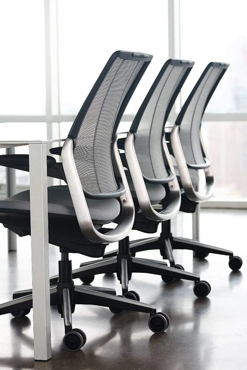 Humanscale Diffrient Smart Office Desk Chair - S413 Advanced Height Adjustable Duron Arms - Black Frame with Monofilament Stripe Black Mesh Back Balsam Corde4 Fabric - Standard Carpet Casters