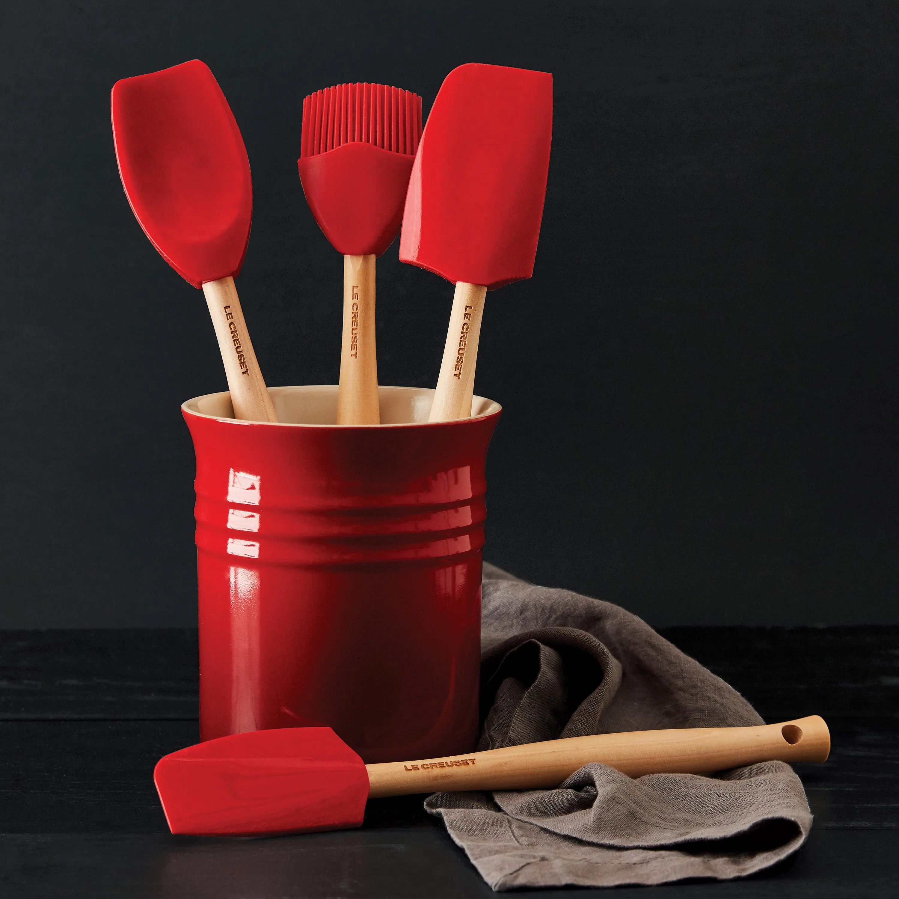Le Creuset 5 Piece Cerise Silicone Utensil Set