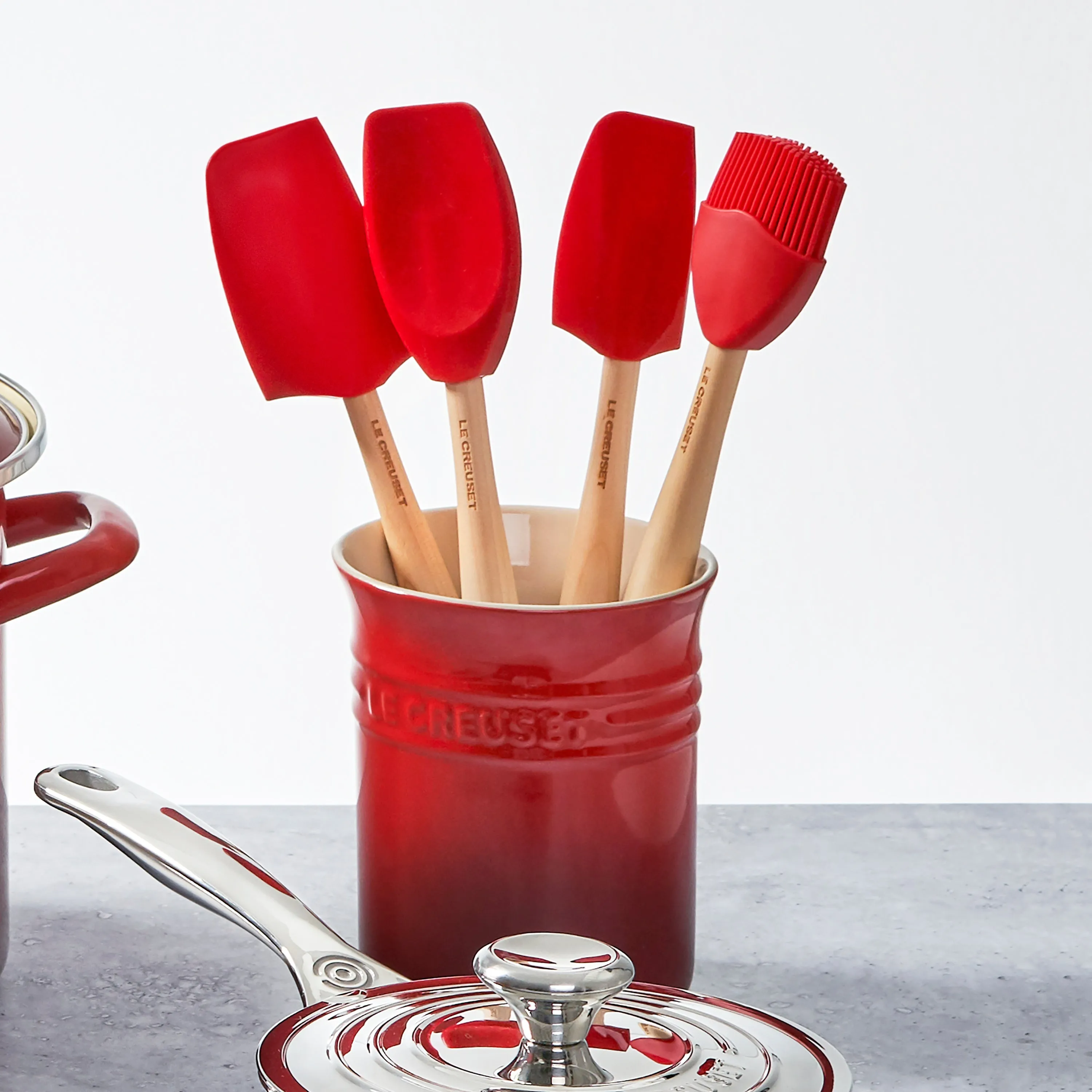 Le Creuset 5 Piece Cerise Silicone Utensil Set