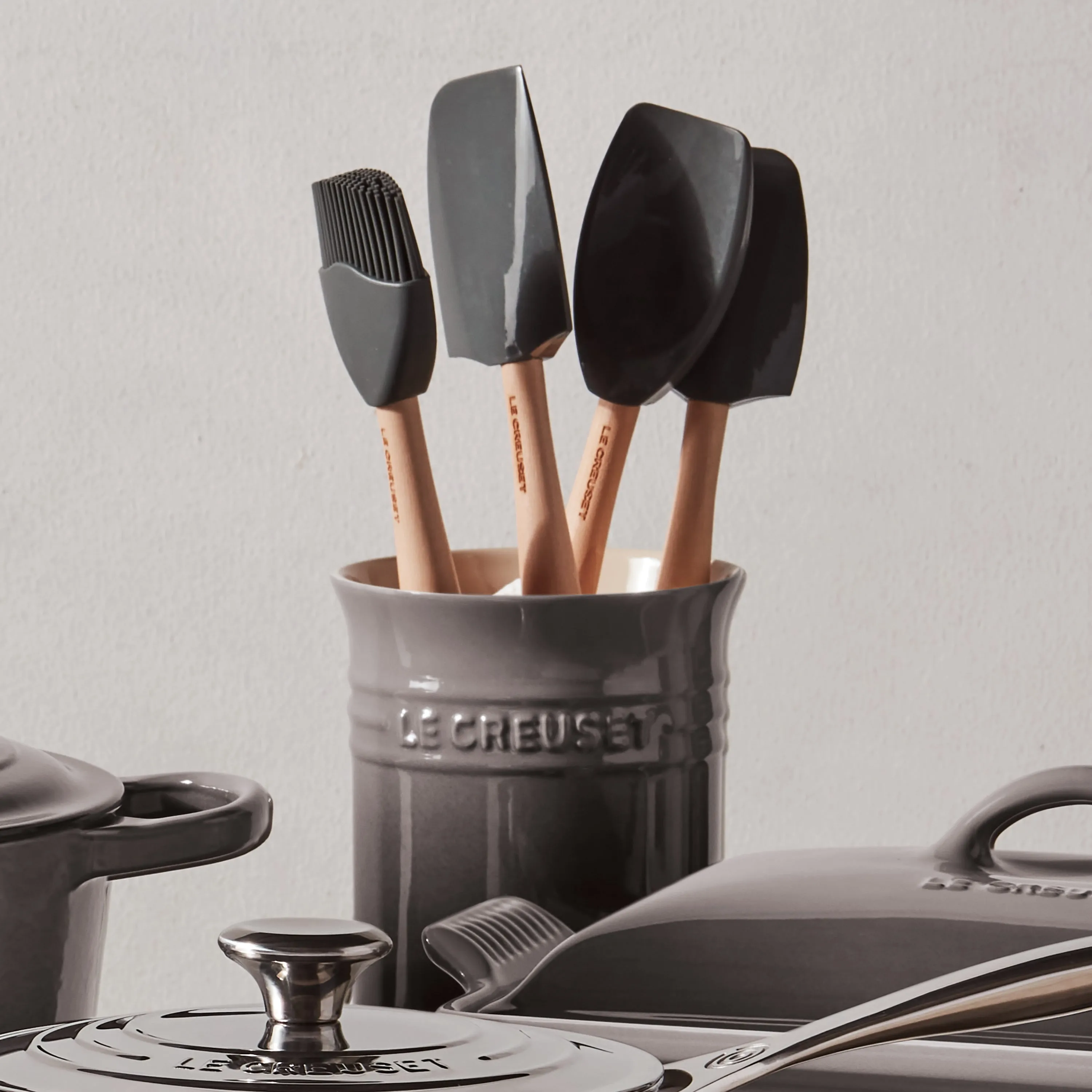 Le Creuset 5 Piece Oyster Silicone Utensil Set