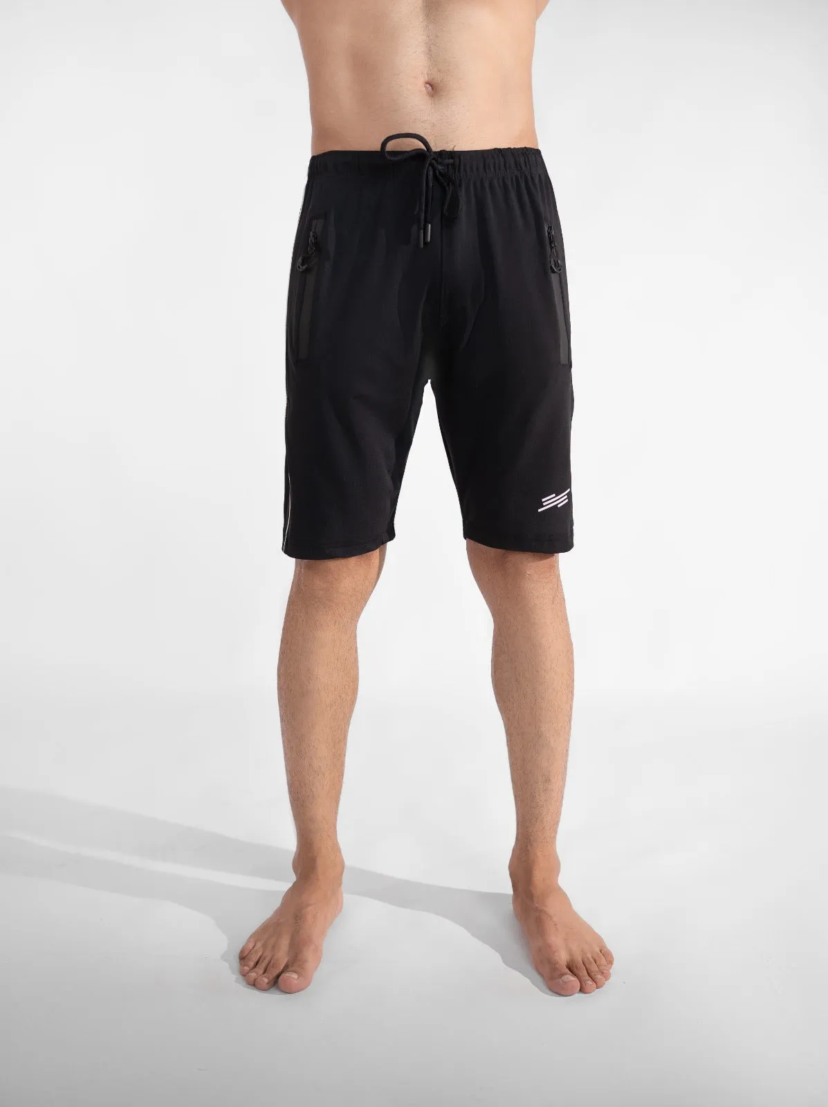 Linecut Shorts - Black