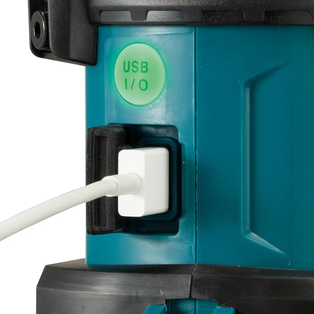 Makita 40V Max Digital Bluetooth Lantern Radio - Tool Only