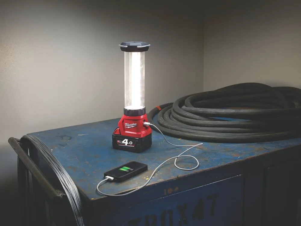 Milwaukee M12 LL-0 12V Li-Ion RedLithium Cordless 360ř Lantern Light - Bare