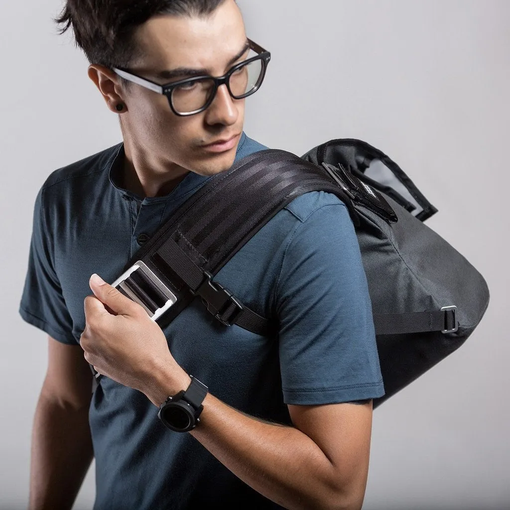 Mission Workshop The Monty Messenger 21L