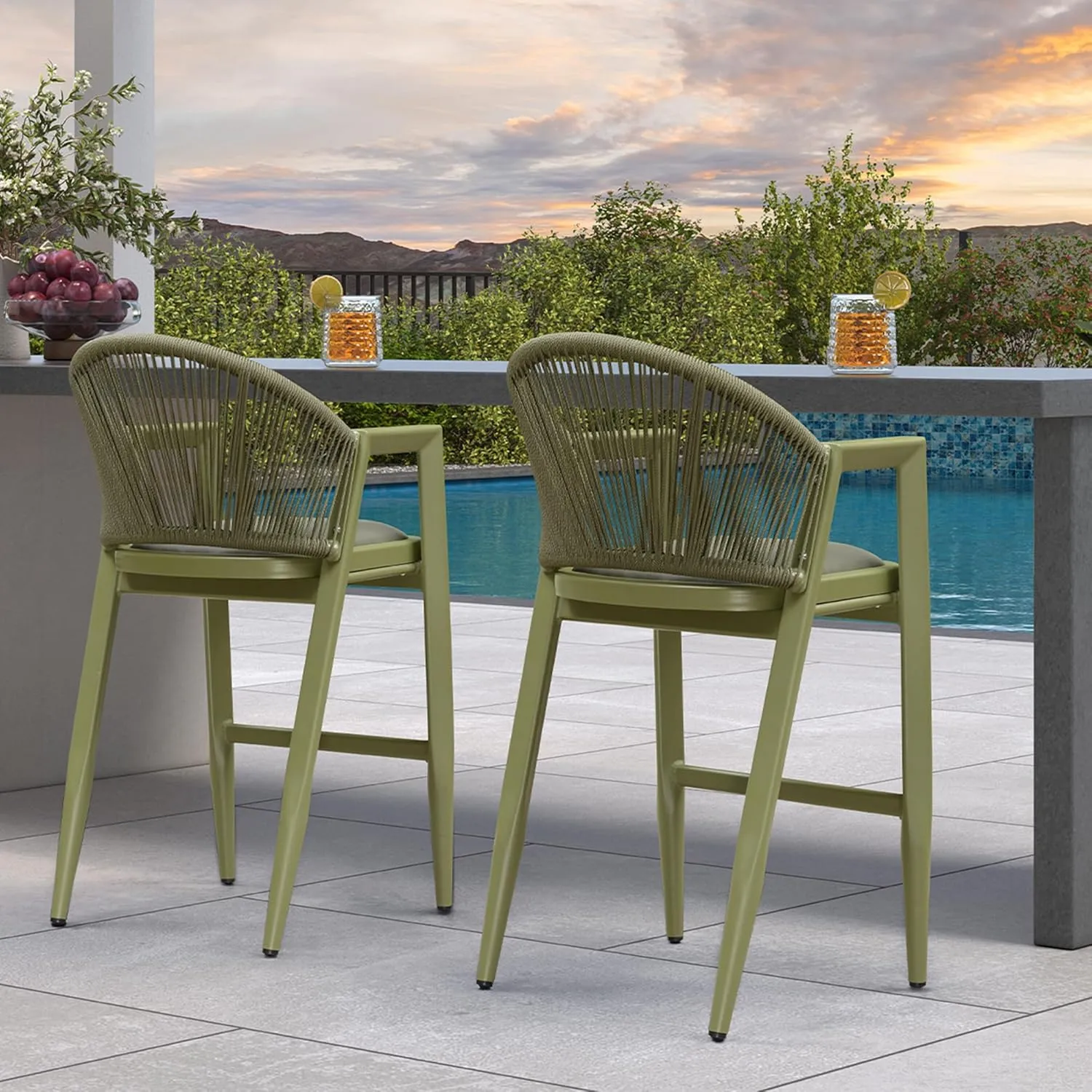 PURPLE LEAF Outdoor Bar Stools Set of 2 - Wicker Woven Height Chairs, Aluminum Barstool for Patio Kitchen Island Lawn, Green