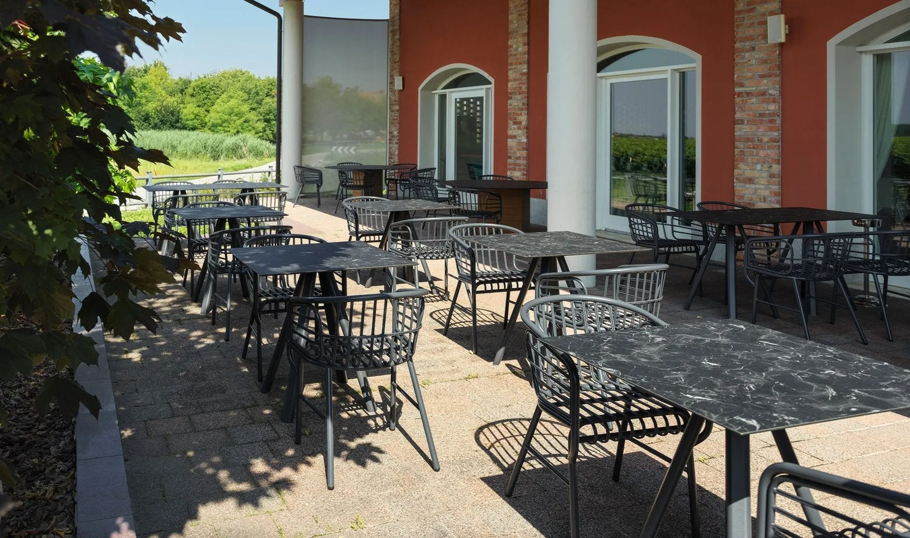 Raphia Aluminum Chair by Casamania