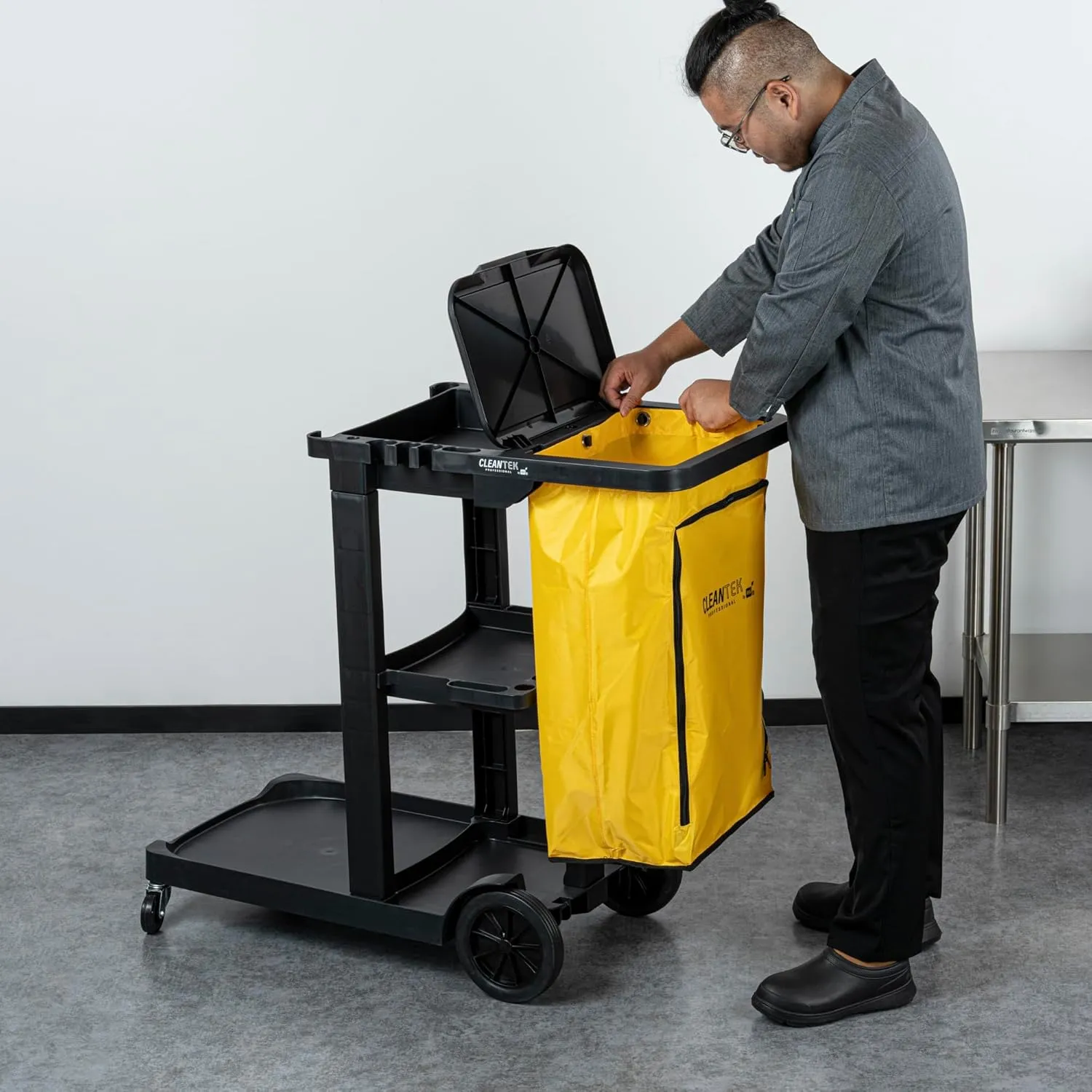 Restaurantware-Janitor CART Bag ONLY: Clean Tek Professional 18 Gallon Janitorial Cart Bag, 1 Heavy-Duty Bag with Zipper - Janitor Cart Sold Separately, Durable, Yellow Plastic Replacement Bag