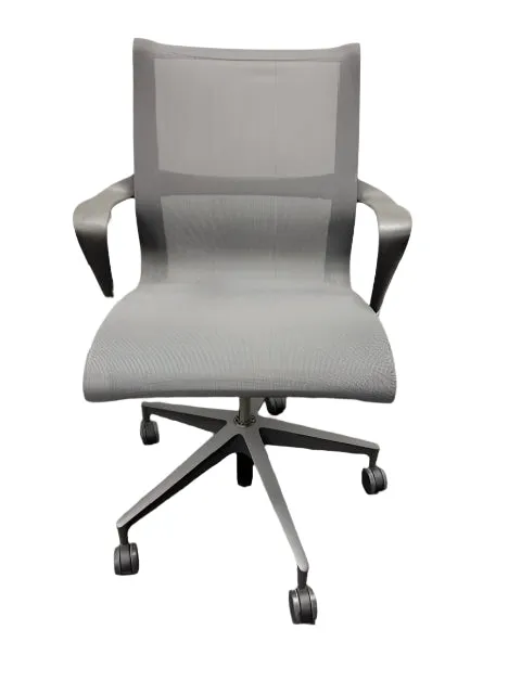 Setu Task Chair