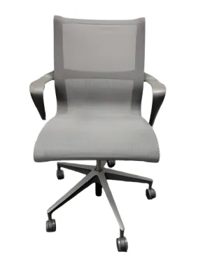 Setu Task Chair