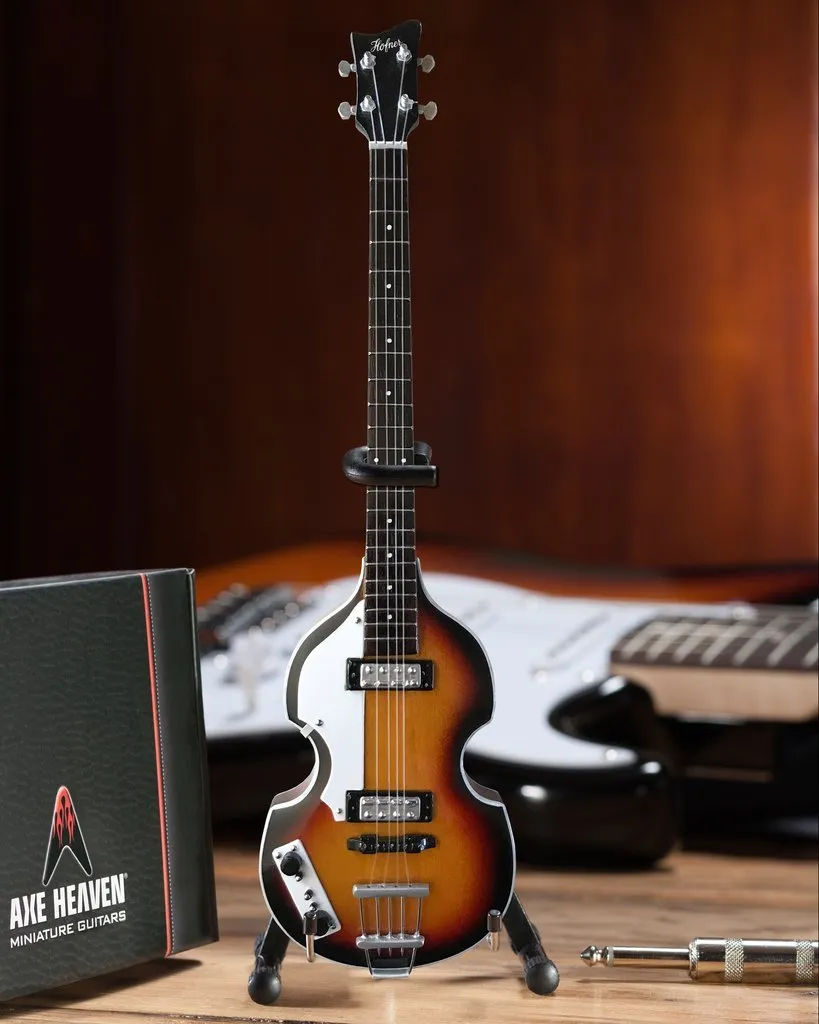 THE BEATLES - PAUL MCCARTNEY - ORIGINAL VIOLIN BASS MINI GUITAR