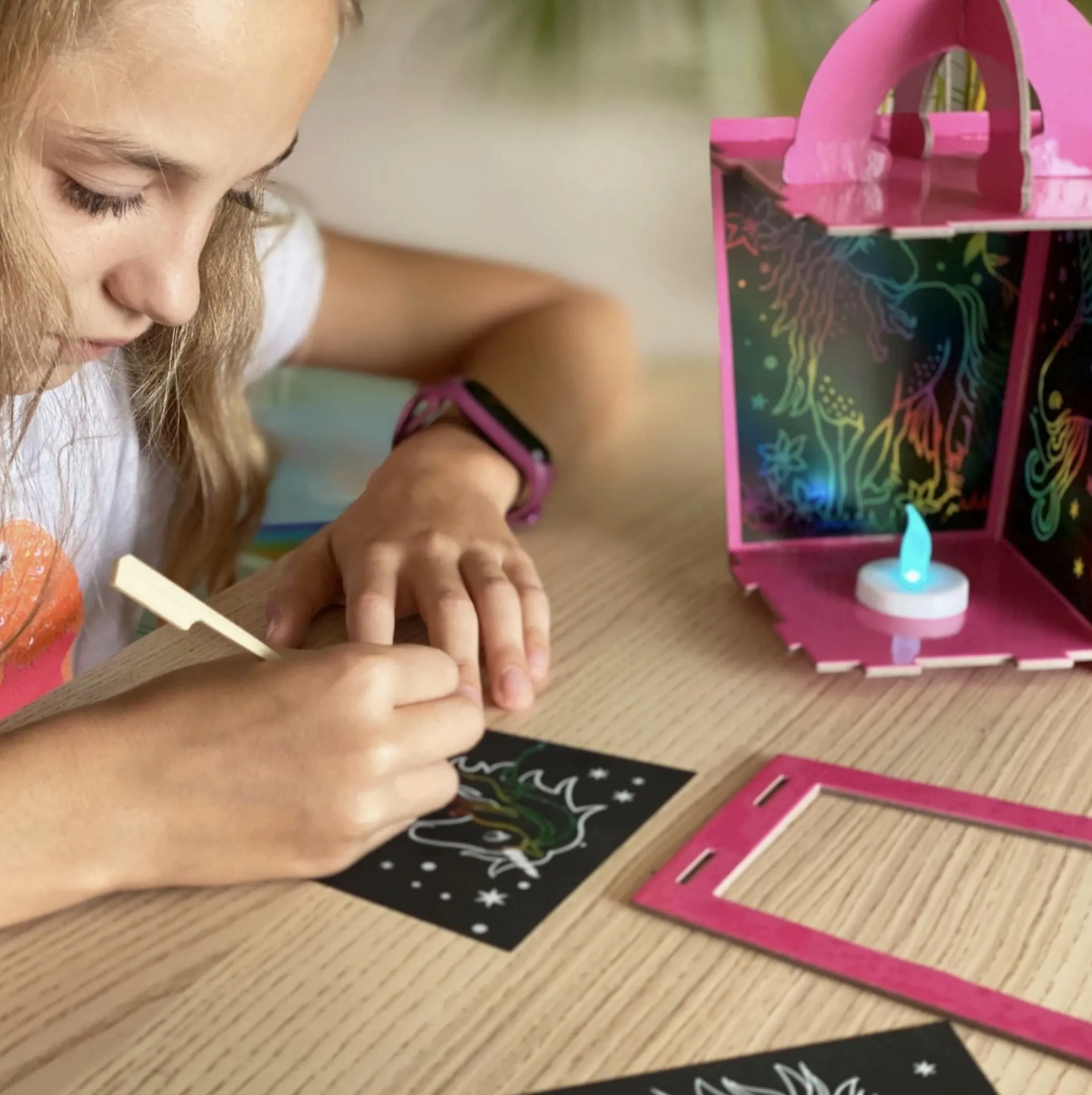 Totally Twilight Unicorn Lantern Scratch Art Set