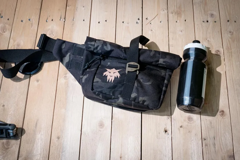 TrailChaser 2.4L  Fanny Pack