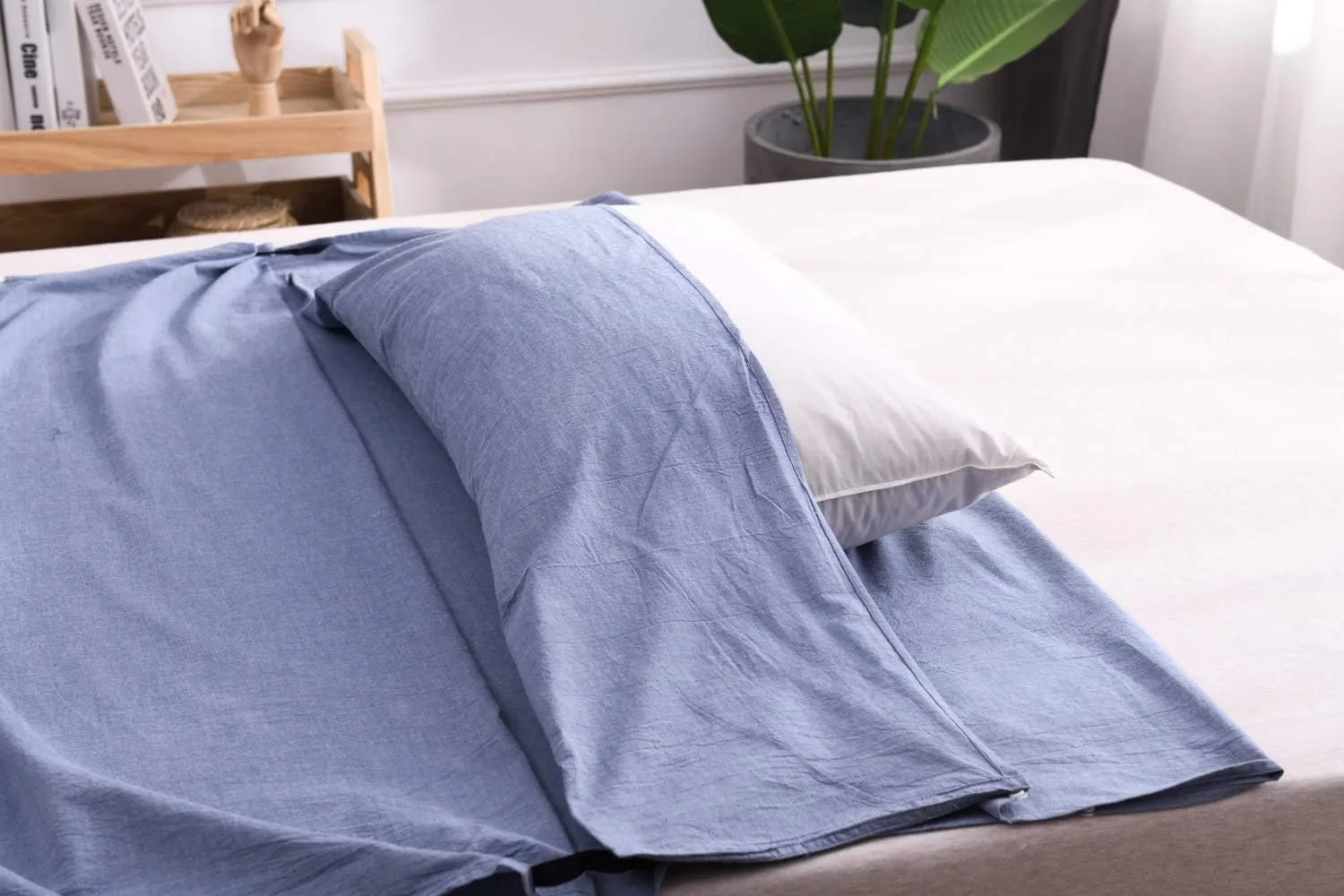 Travelux Hotel Camping Airbed Packable Travel Sheet Set with Carrying Bag, Full, Blue