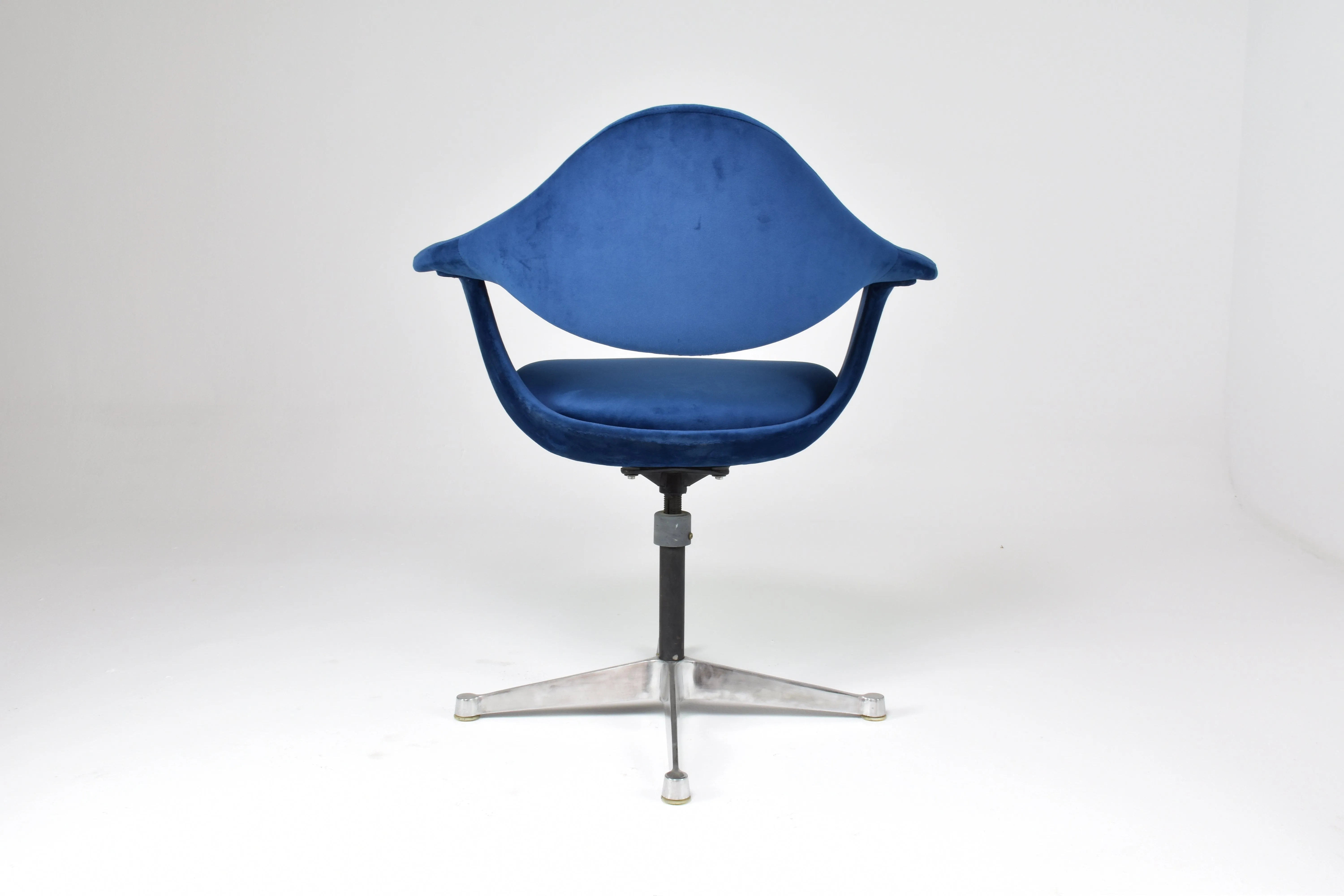 Velvet and Aluminum Armchair By George Nelson, USA, 1964s