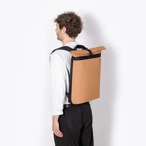 VITO MEDIUM BACKPACK - LOTUS CLAY